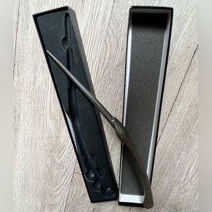 Wizard World Of Harry Potter non interactive Bellatrix Lestrange Wand